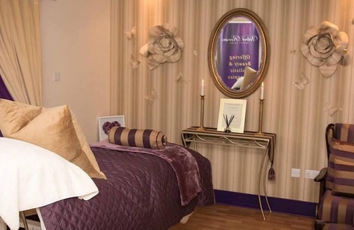Chapel Hill Hotel | Castle Oaks House Hotel