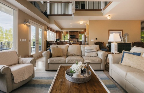Shelby House | Castle on Lake Michigan near Silver Lake Dunes