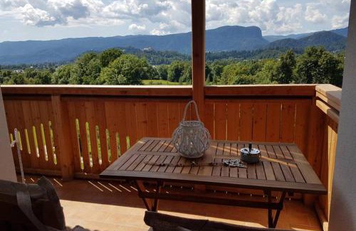 Zasip Apartment | Castle View Nest