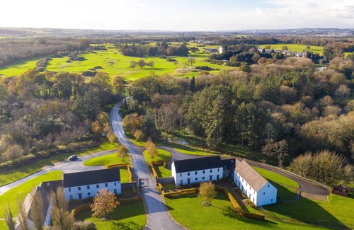 Castlemartyr Ski Chalet | Castlemartyr Holiday Mews' (2 Bed)