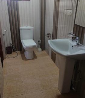 Hatton Bed & Breakfast | Castlereagh Resort Hatton