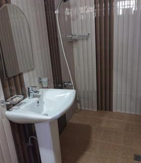 Hatton Bed & Breakfast | Castlereagh Resort Hatton