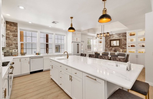 Eagle Mountain Estates Cabin | Castlewood Retreat #2524