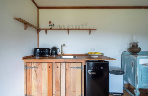 Kangaroo Valley Cabin | 'Casuarina' -Picturesque, Romantic Kangaroo Valley Cottage