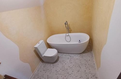Bradulet House | Casuta de Poveste