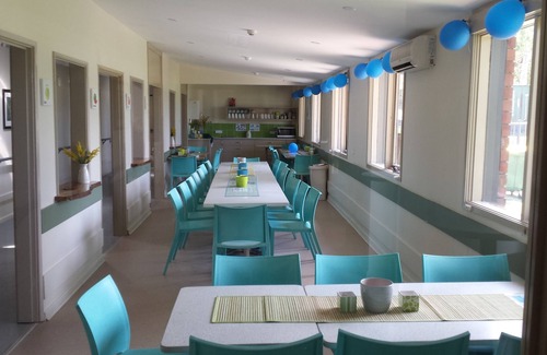 Rathmines Resort | CATALINA LAKEFRONT pelican wing Fully Wheelchair Accessible accommodationn