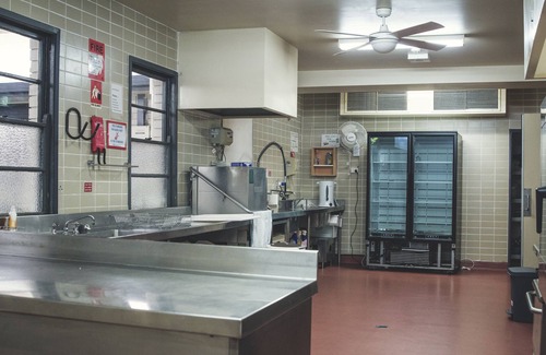 Rathmines Resort | CATALINA LAKEFRONT pelican wing Fully Wheelchair Accessible accommodationn