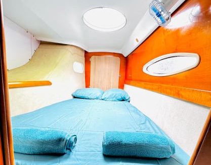 Carti Tupile Boat Rental | Catamaran Yoyo