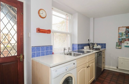 Cheddar Cottage | Cathay House