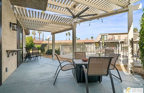 Cathedral City House | Cathedral Canyon Country Club Townhome Available year around