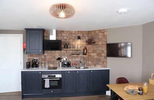 Fernhill Heath Apartment | Cathedral Superior Apartment