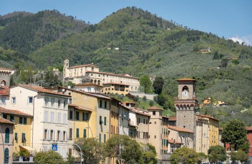 Pescia Apartment | Cathedral-wellness-stay sauna & massage