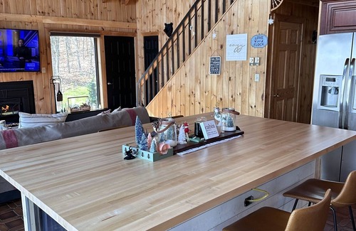 Stamford House | Catskill Chalet Hideaway