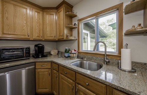 Barryville House | Catskill Gem! Four bedroom on 20 quiet acres