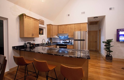 Spring Glen Cabin | Catskills Cabin, Hot Tub, Wood Stove, King Bed