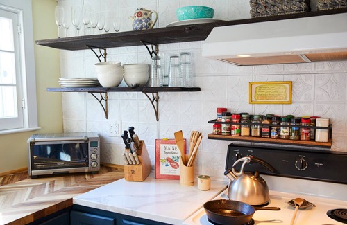 Rensselaerville House | Catskills retreat on 4.5 acres w/fully stocked kitchen and fire pit—Sleeps 9