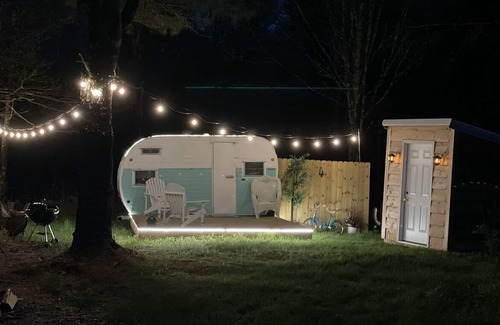 Town of Conesville RV Rental | Catskills Vintage Shasta Camper