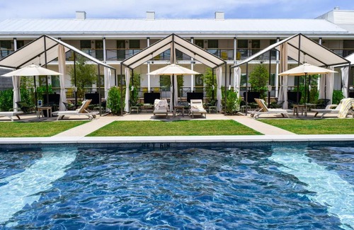College Station Hotel | Cavalry Court, by Valencia Hotel Collection