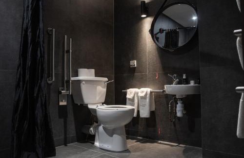 Boughton-under-Blean Hotel | Cave Hotel & Golf Resort