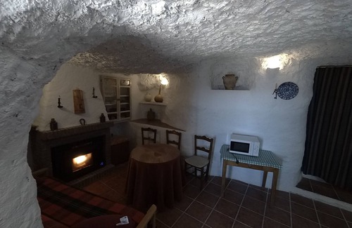 Pegalajar Other | Cave to disconnect