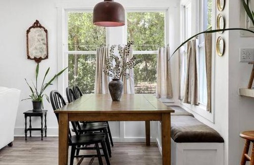 Cayce House | Cayce Cottage w Private Pool