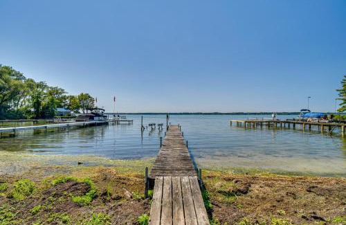 Cayuga House | Cayuga Lake Cottage Private Dock and Deck!