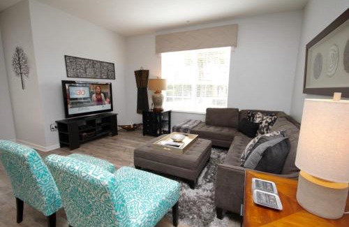 Florida Center Apartment | Cayview Condo #231537