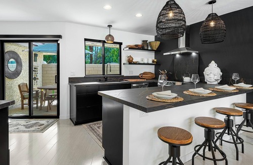 Cathedral City Condo | CCCC Gorgeous Remodel with Stellar Views