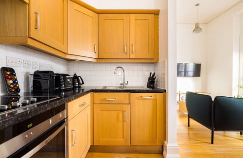 Chinatown Apartment | CCR2 - One Bedroom Apartment, Sleeps 2