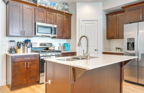 Cedar City House | Cedar City Townhome: Near Downtown
