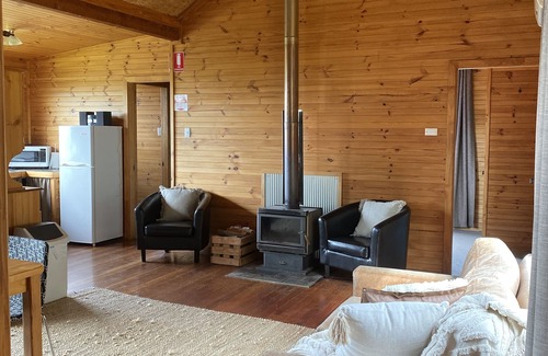 Rosebrook Cabin | Cedar Cottage - Amazing views, private jacuzzi