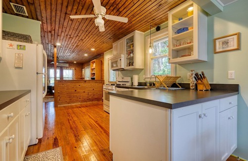 Cedar Key House | Cedar Cottage - Historic Charm in Cedar Key
