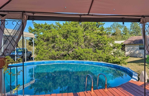 Cedar Creek House | Cedar Creek Vacation Rental on 15 Acres w/ Hot Tub