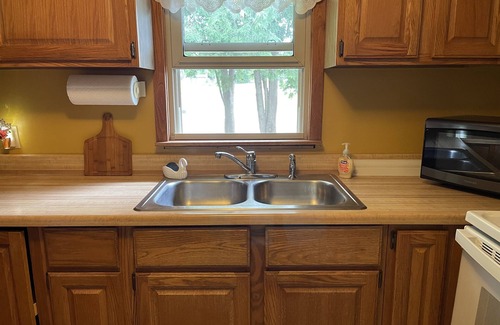 Rumely House | Cedar Glen centrally located peaceful setting near to Pictured Rocks!nn