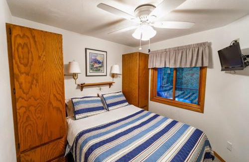 Ephraim House | Cedar Haven Unit 202 by Simple Life Rentals