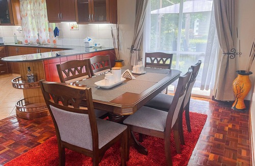 Athi River House | Cedar.