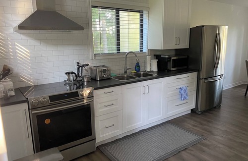 Gannon Village Cottage | Cedar Lodge on Buckhorn Lake - Freshly Renovated on Buckhorn Lake