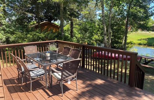 Gannon Village Cottage | Cedar Lodge on Buckhorn Lake - Freshly Renovated on Buckhorn Lake
