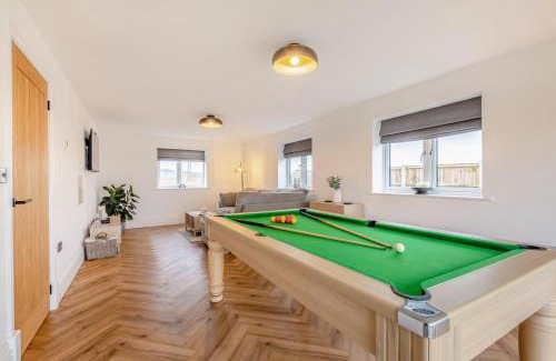 Pleasley House | Cedar Lodge - Pleasley Vale