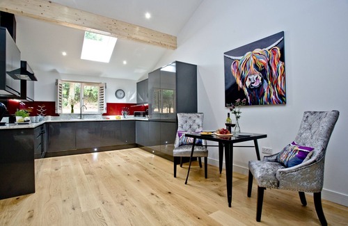 Exeter Cabin | Cedar Lodge, South View Lodges, Exeter