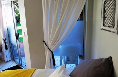Universitas House | Ceelee's Place