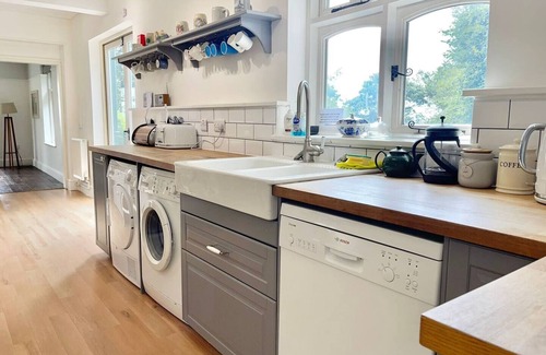 Llanelli House | Cefn Goleu | Hidden Coastal Gem| Pass the Keys