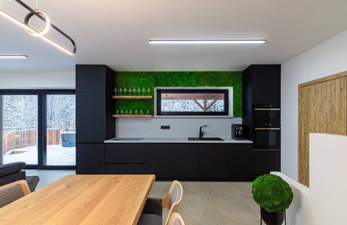 Celadna Villa | Celadna MCMH530