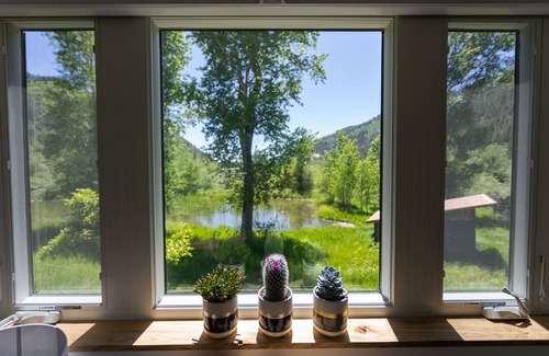 Dolores House | Celestial Sights in a Tiny House Getaway - Unit 1