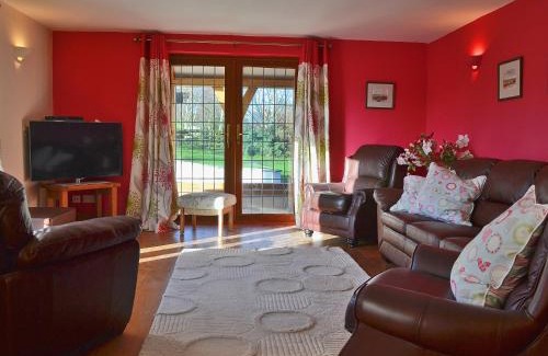Montgomery House | Celyn