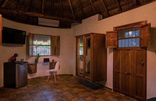 Chochola Cabin | Cenote San Ignacio