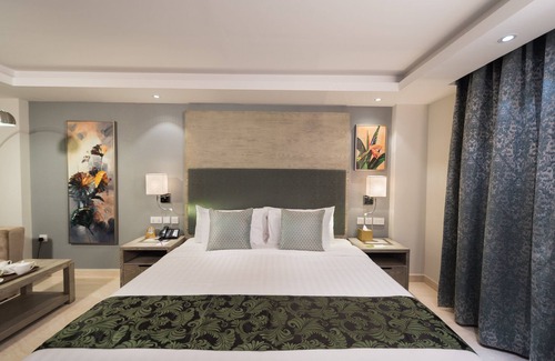 Azaiba Hotel | Centara Muscat Hotel Oman