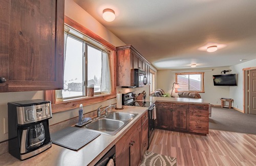 West Yellowstone Apartment | Centennial Suite, Sleeps 4, only 5 blocks from west entrance to Yellowstone Park