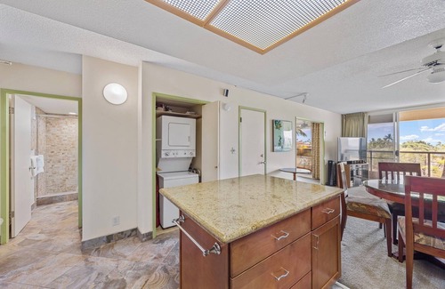 Kihei Apartment | Central 1 bedroom gorgeous beaches