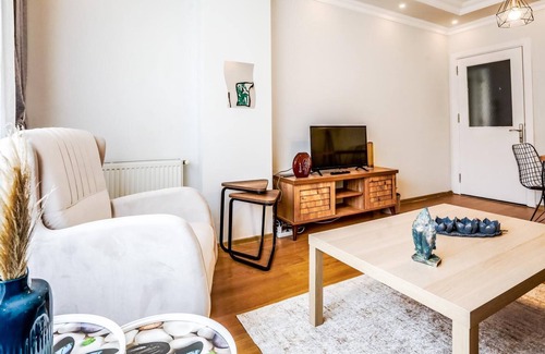Atasehir Apartment | Central and Spacious Flat in Istanbul Atasehir
